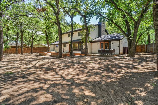 124 Nottingham Circle, Bridgeport, TX 76426