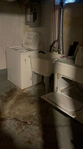 19781 Plainview Avenue, Detroit, MI 48219