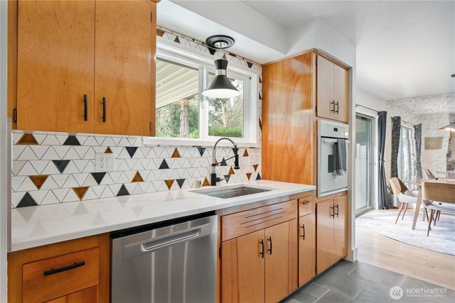 13 Laulainen Road, Longview, WA 98632