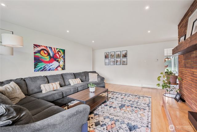 13 Laulainen Road, Longview, WA 98632