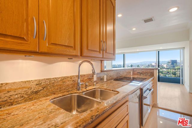 10501 Wilshire Boulevard 1701, Los Angeles, CA 90024