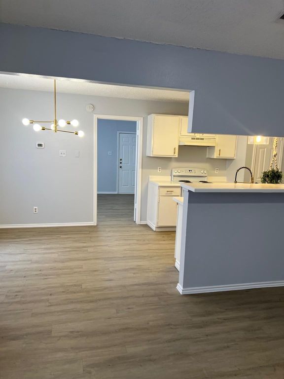 405 Fantail Unit B LOOP B, Lakeway, TX 78734