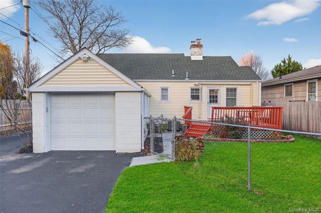 14 Ruppert Road, Poughkeepsie, NY 12603