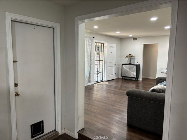 389 E Rancho Road, Corona, CA 92879