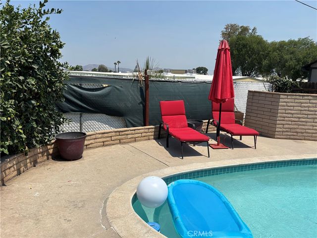 389 E Rancho Road, Corona, CA 92879