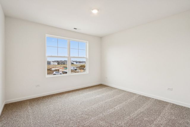 1868 Keating Drive, Aurora, IL 60503