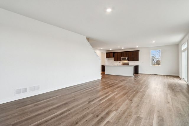 1868 Keating Drive, Aurora, IL 60503