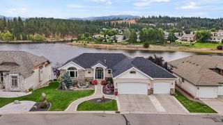 515 S Shelley Lake Ln, Spokane Valley, WA 99037