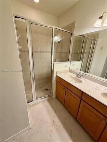 4381 Lazio WAY 502, Fort Myers, FL 33901