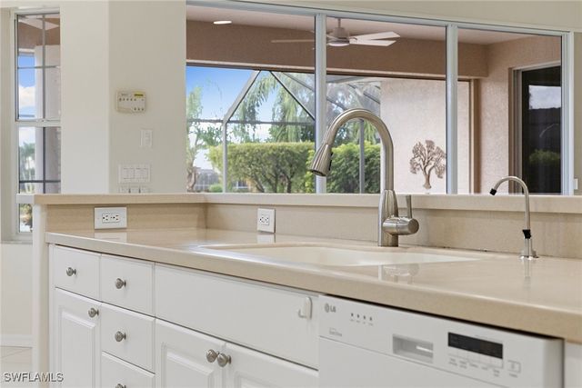 10889 Longshore WAY E, Naples, FL 34119