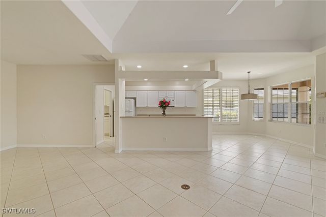 10889 Longshore WAY E, Naples, FL 34119