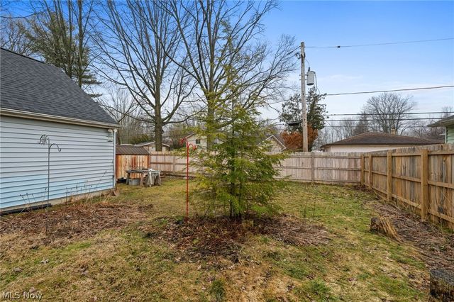 23947 Lebern Drive, North Olmsted, OH 44070