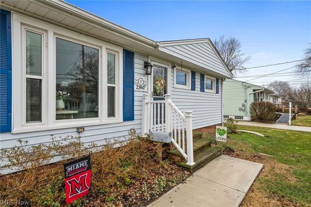 23947 Lebern Drive, North Olmsted, OH 44070