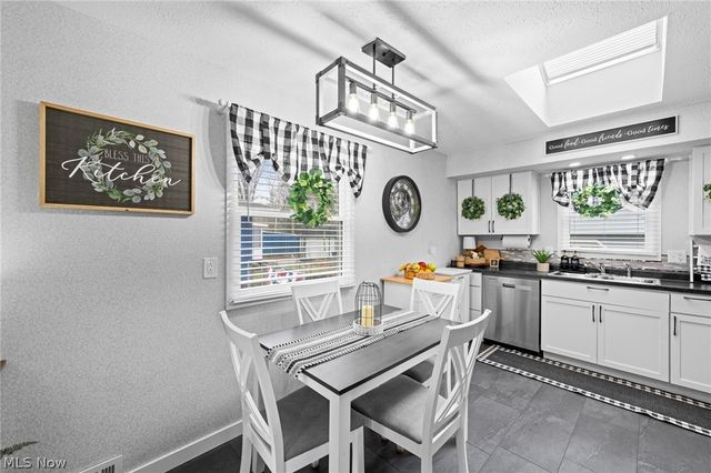 23947 Lebern Drive, North Olmsted, OH 44070