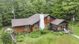 1966 Thompsonburg Road, Londonderry, VT 05155