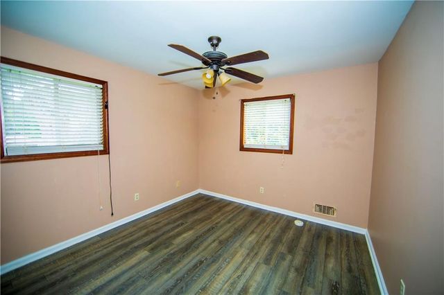 5856 Oakleaf Drive, Stone Mountain, GA 30087