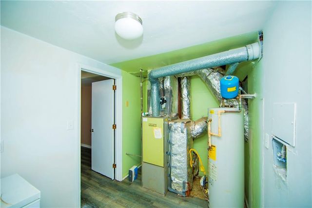 5856 Oakleaf Drive, Stone Mountain, GA 30087