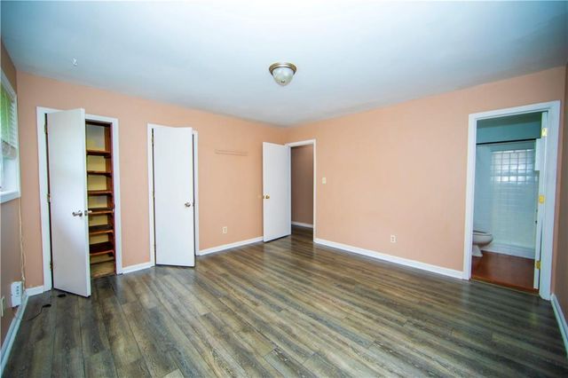 5856 Oakleaf Drive, Stone Mountain, GA 30087