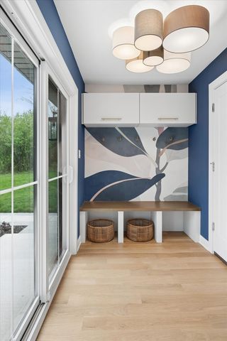 3031 Indianwood Road, Wilmette, IL 60091