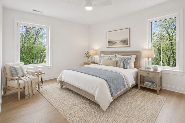 3031 Indianwood Road, Wilmette, IL 60091