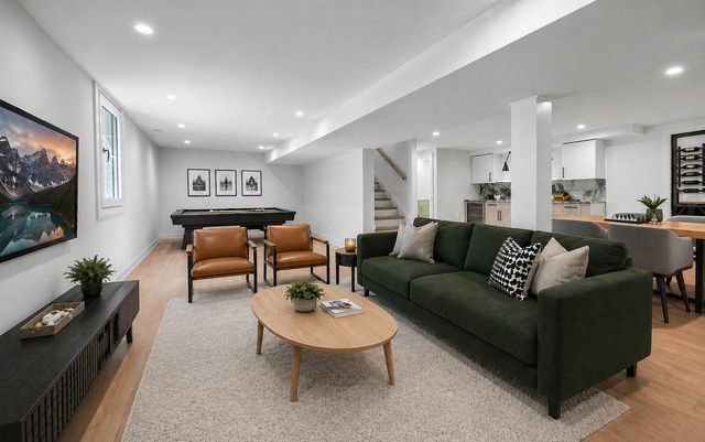 3031 Indianwood Road, Wilmette, IL 60091