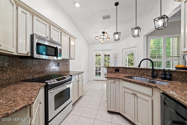 1507 BLUE HERON Court, Fleming Island, FL 32003