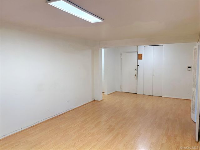 152-72 Melbourne Avenue 1D, Flushing, NY 11367