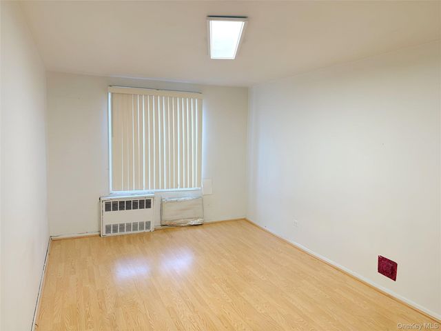 152-72 Melbourne Avenue 1D, Flushing, NY 11367