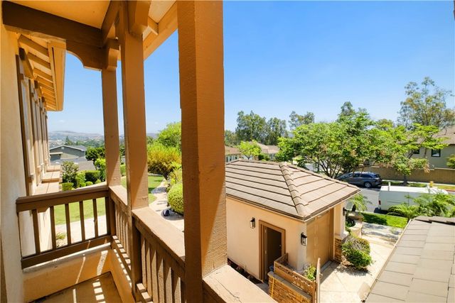 2599 Nixon Way, Fullerton, CA 92835