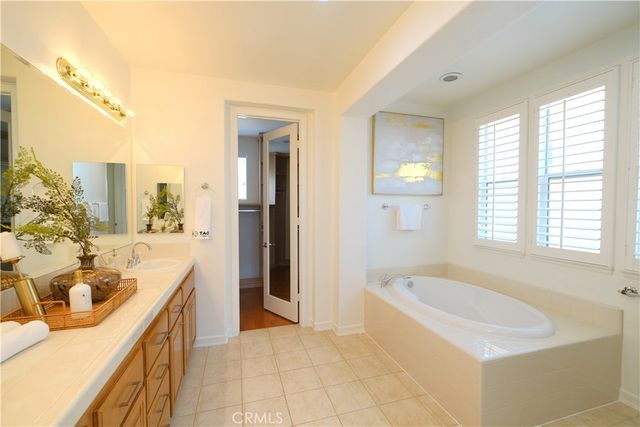 2599 Nixon Way, Fullerton, CA 92835
