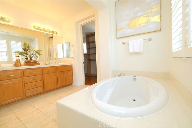 2599 Nixon Way, Fullerton, CA 92835