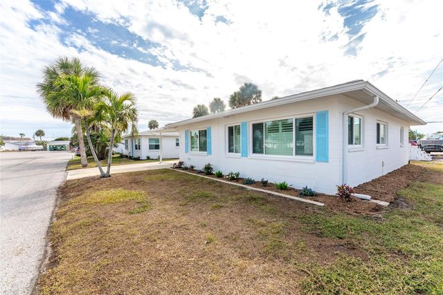 1977 BEACH ROAD 3, Englewood, FL 34223