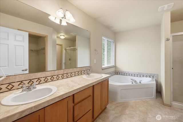 15410 87th Avenue E, Puyallup, WA 98375