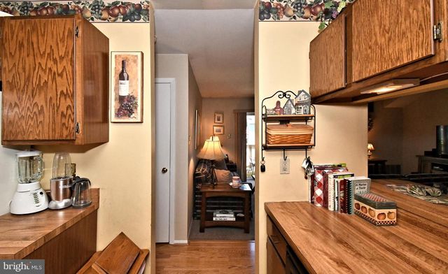 216 STOCKTON CT, North Wales, PA 19454