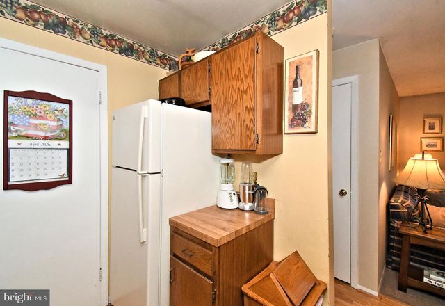 216 STOCKTON CT, North Wales, PA 19454