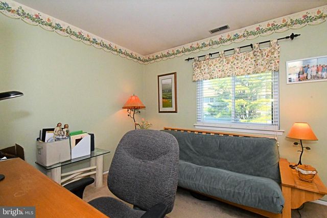 216 STOCKTON CT, North Wales, PA 19454