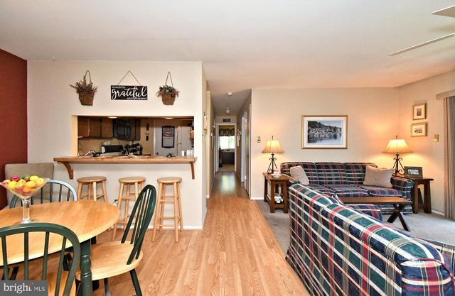 216 STOCKTON CT, North Wales, PA 19454