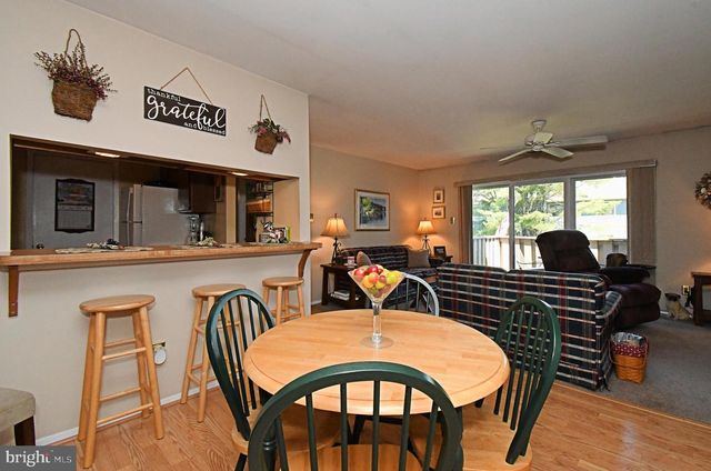 216 STOCKTON CT, North Wales, PA 19454