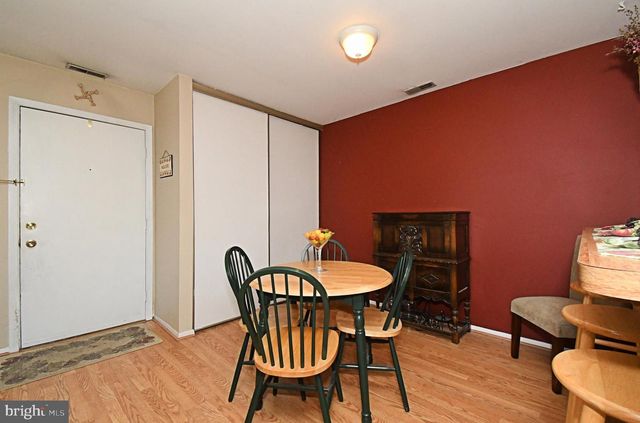 216 STOCKTON CT, North Wales, PA 19454