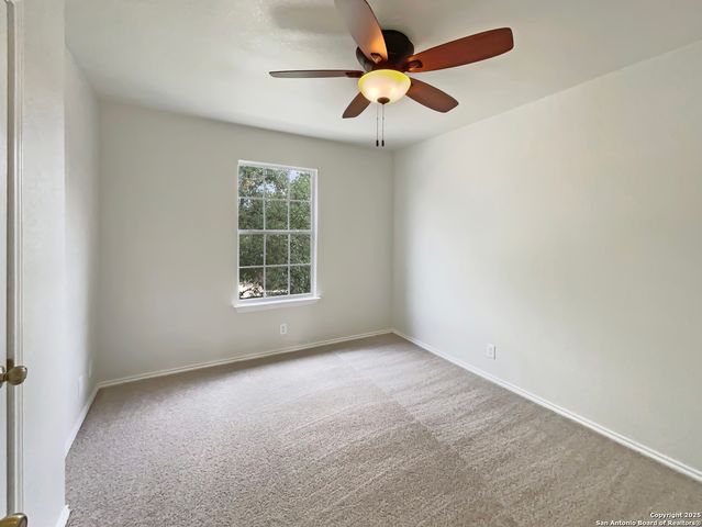7815 Hedrick Farm, San Antonio, TX 78239