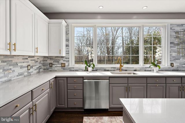927 HILLTOP RD, Arnold, MD 21012