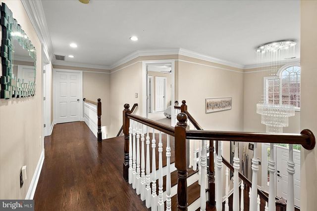 927 HILLTOP RD, Arnold, MD 21012