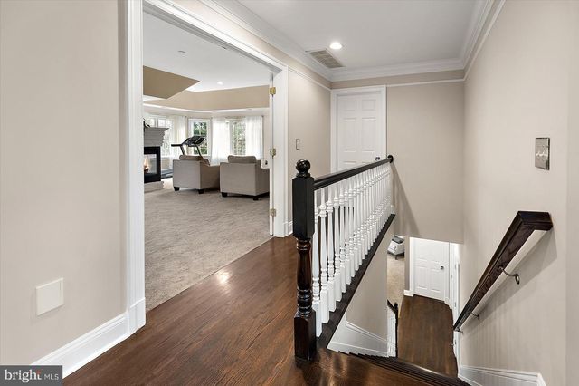 927 HILLTOP RD, Arnold, MD 21012