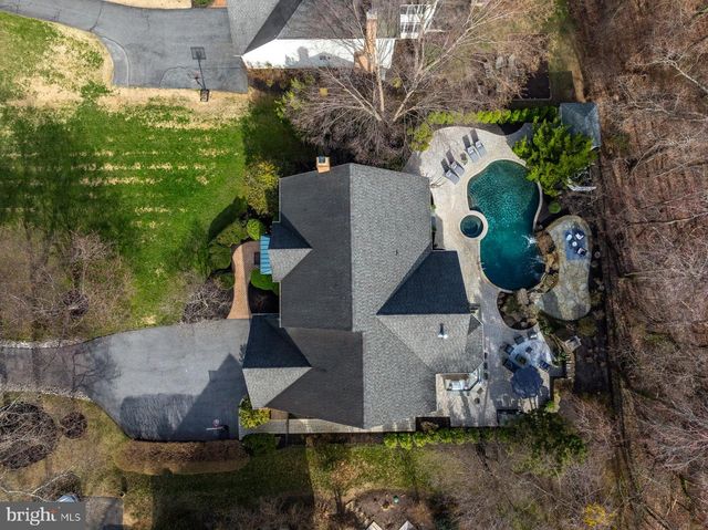927 HILLTOP RD, Arnold, MD 21012