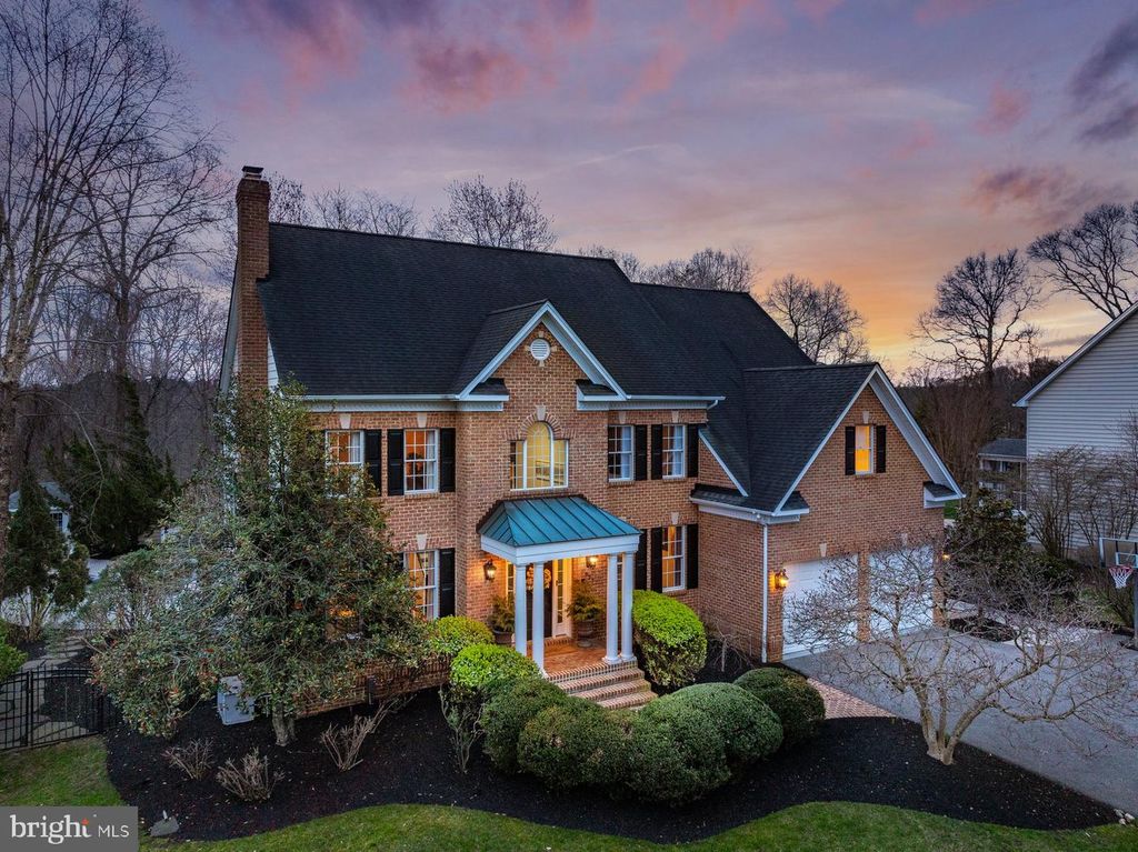 927 HILLTOP RD, Arnold, MD 21012