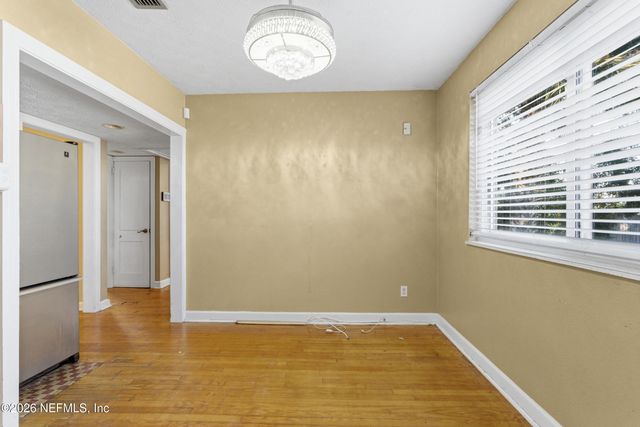 8243 CONCORD Boulevard E, Jacksonville, FL 32208