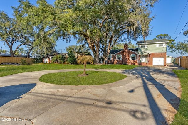 8243 CONCORD Boulevard E, Jacksonville, FL 32208