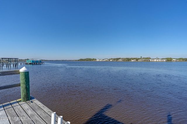 8243 CONCORD Boulevard E, Jacksonville, FL 32208