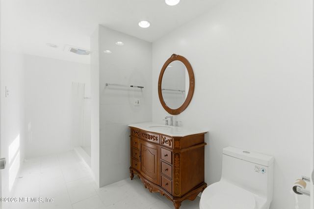 8243 CONCORD Boulevard E, Jacksonville, FL 32208