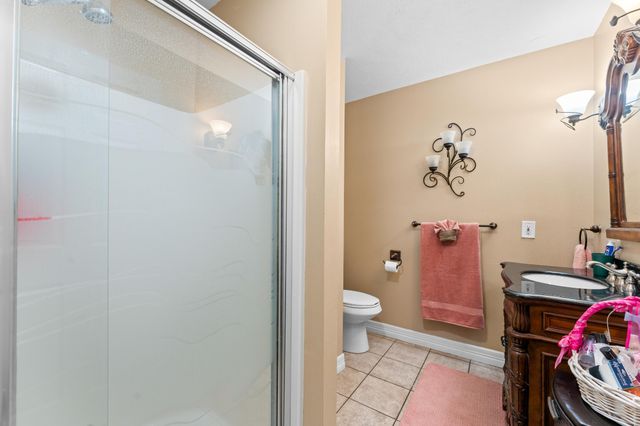 160 Yates Avenue, Reeds Spring, MO 65737